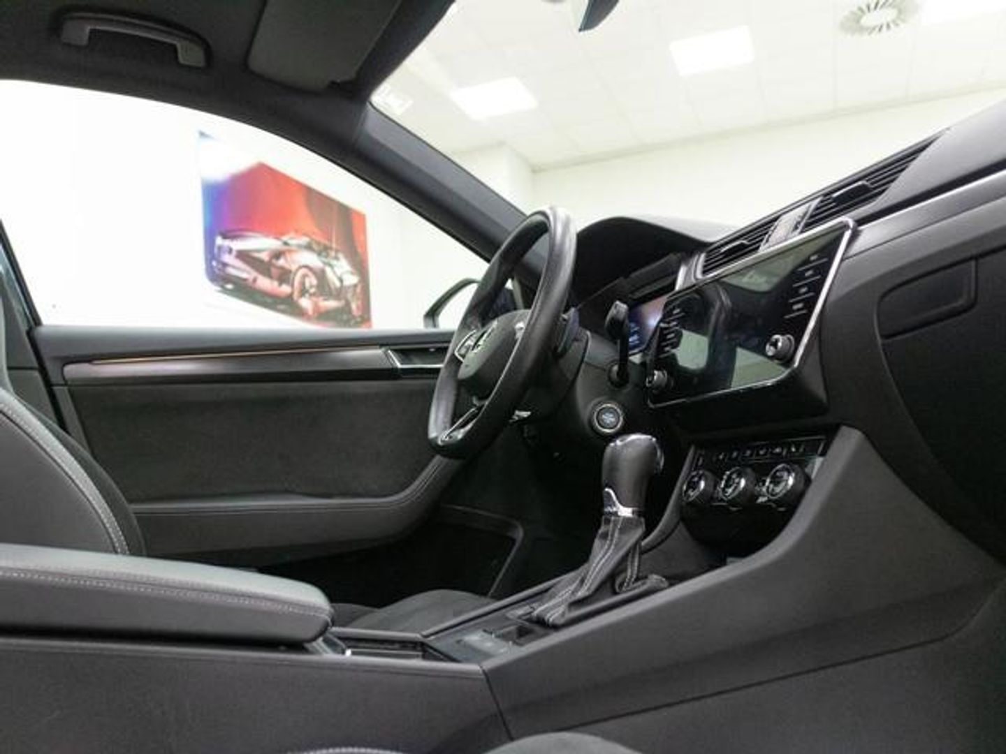 Skoda Superb Combi 1.4 TSI iV P-HEV SportLine DSG 160 kW (218 CV)