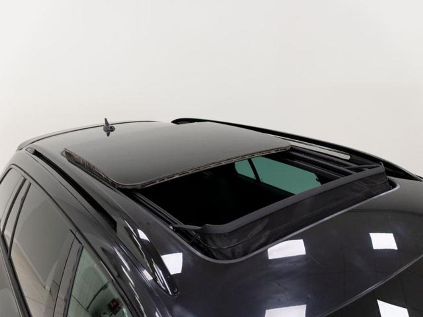 Skoda Superb Combi 1.4 TSI iV P-HEV SportLine DSG 160 kW (218 CV)