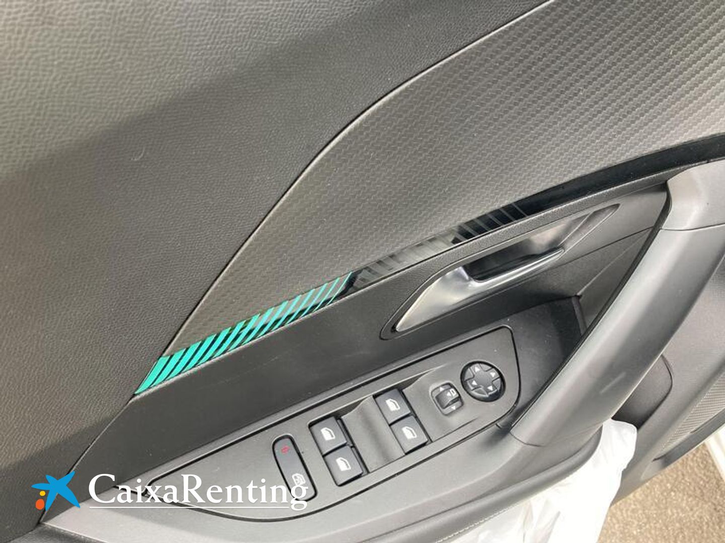 Peugeot 2008 PureTech 130 S&S Allure Pack EAT8 96 kW (130 CV)