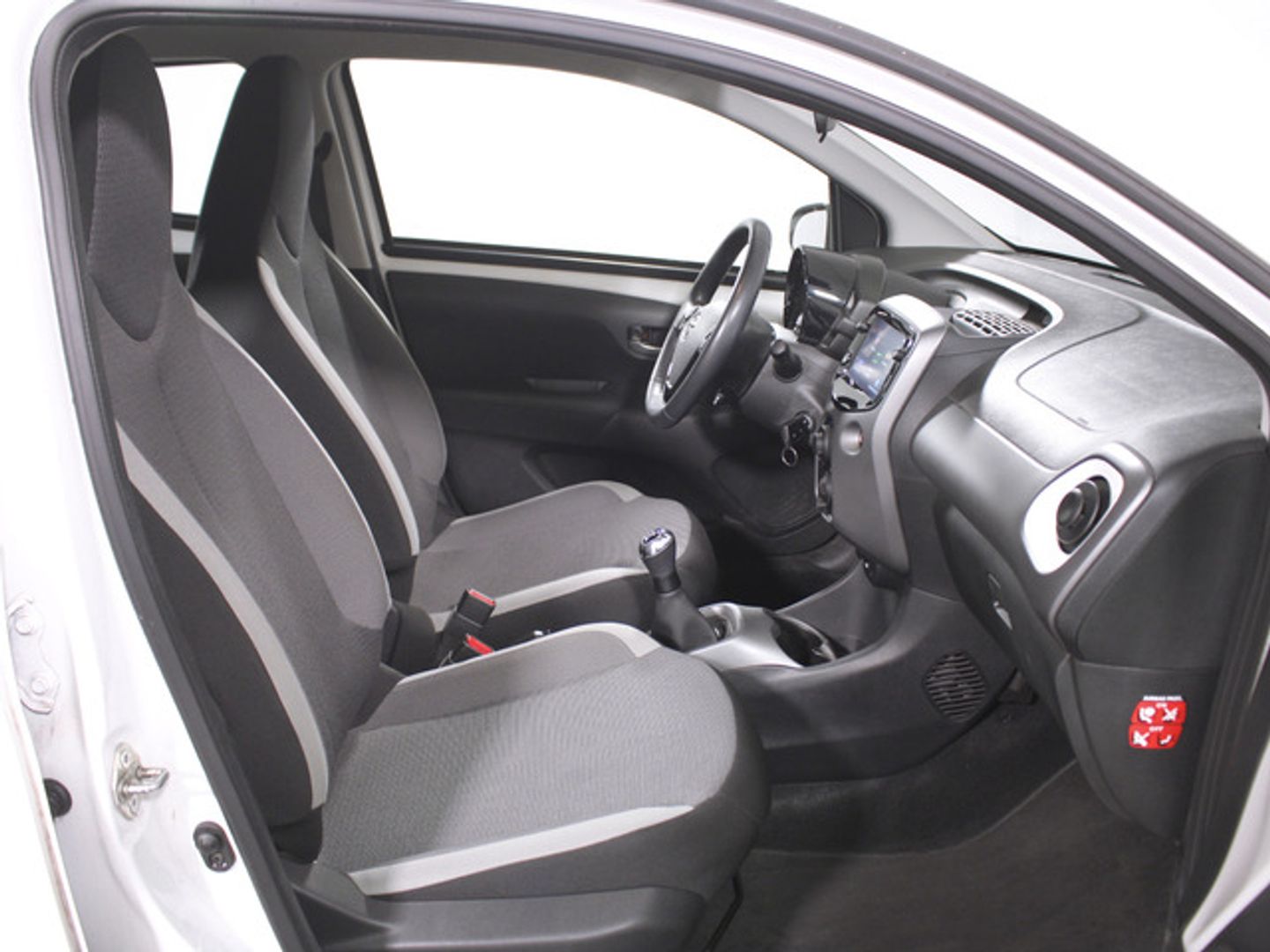 Toyota Aygo 1.0 70 x-play 53 kW (72 CV)