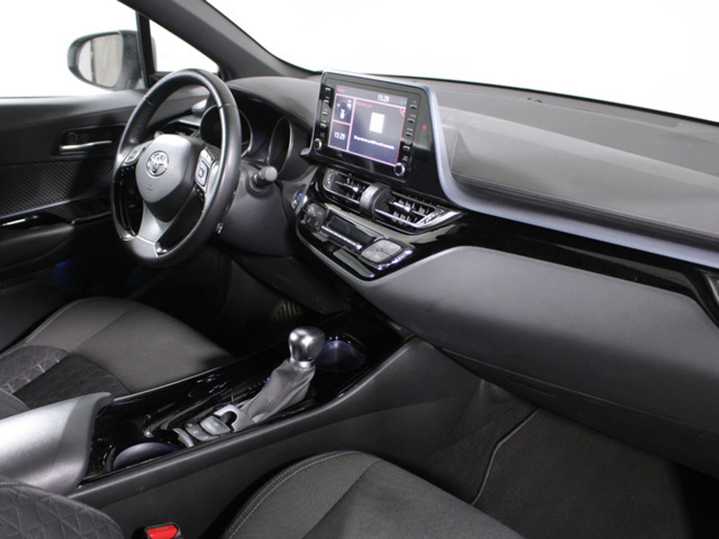 Toyota C-HR 1.8 125H Advance 90 kW (122 CV)