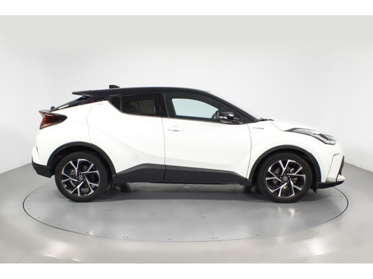 Toyota C-HR 1.8 125H Advance 90 kW (122 CV)