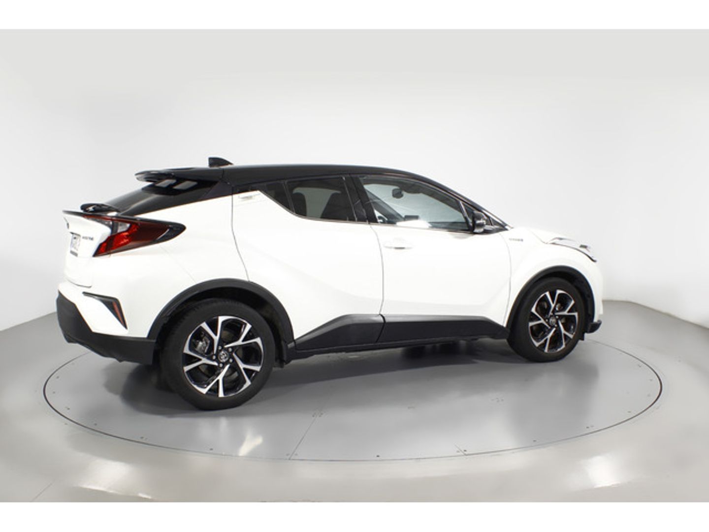 Toyota C-HR 1.8 125H Advance 90 kW (122 CV)