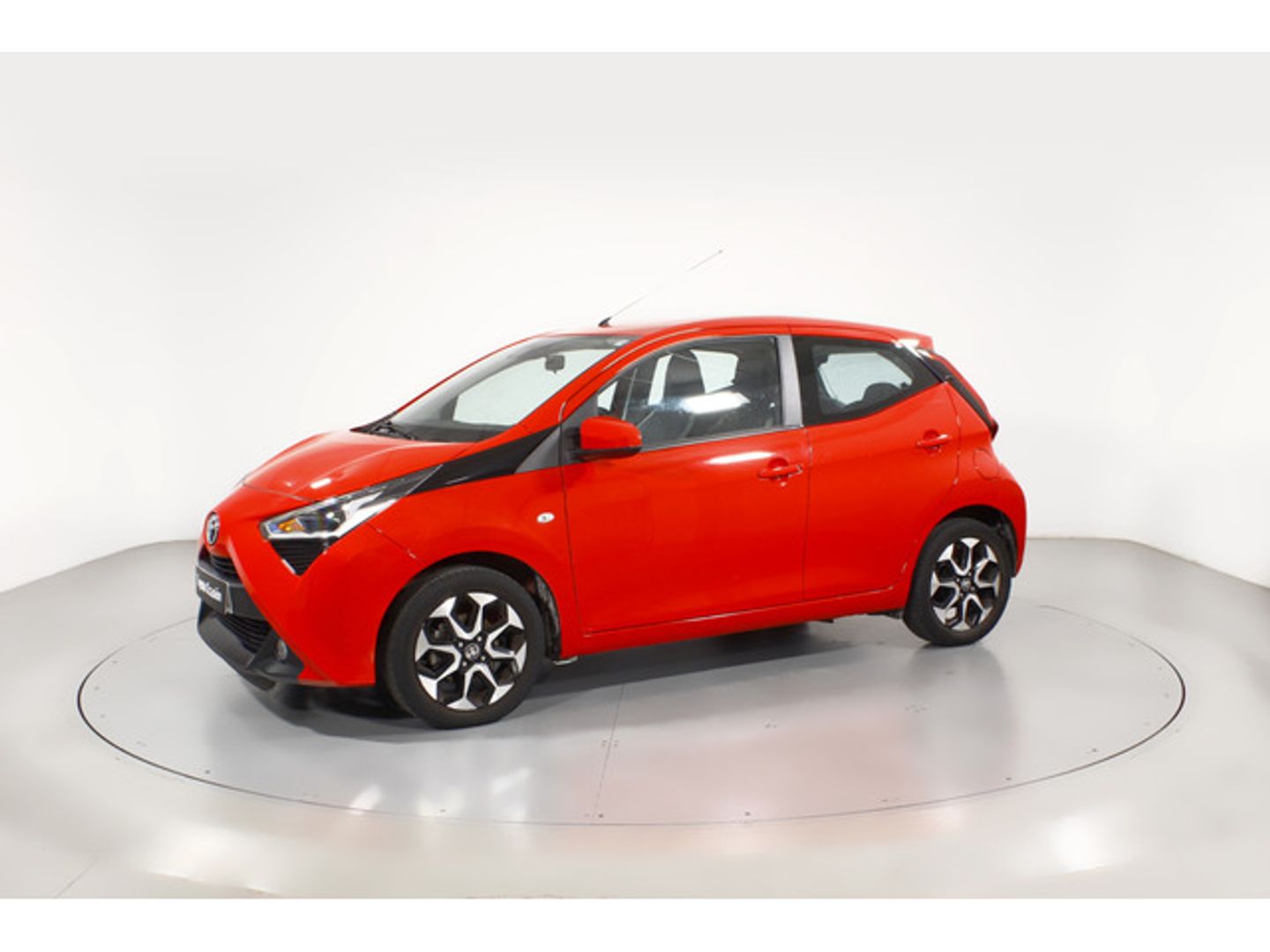 Toyota Aygo 1.0 70 x-play 53 kW (72 CV)