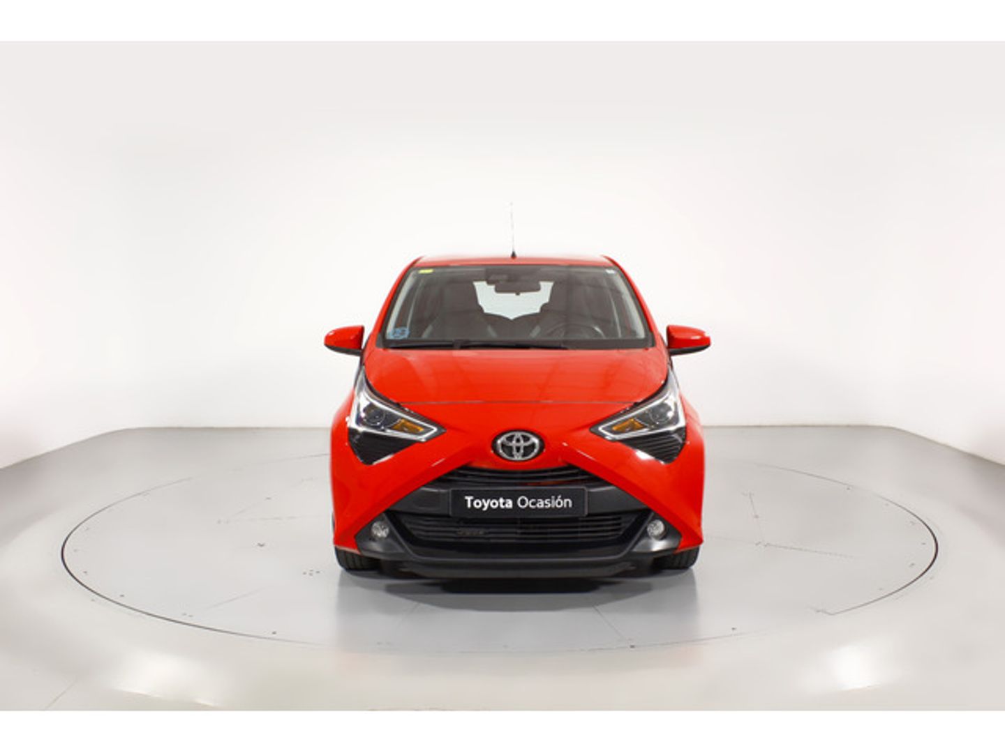 Toyota Aygo 1.0 70 x-play 53 kW (72 CV)
