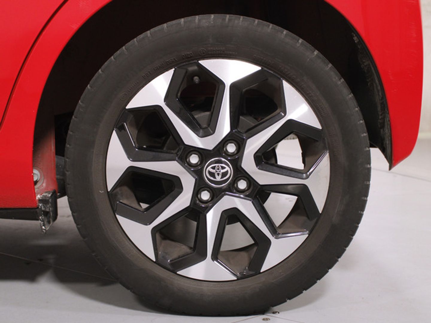 Toyota Aygo 1.0 70 x-play 53 kW (72 CV)