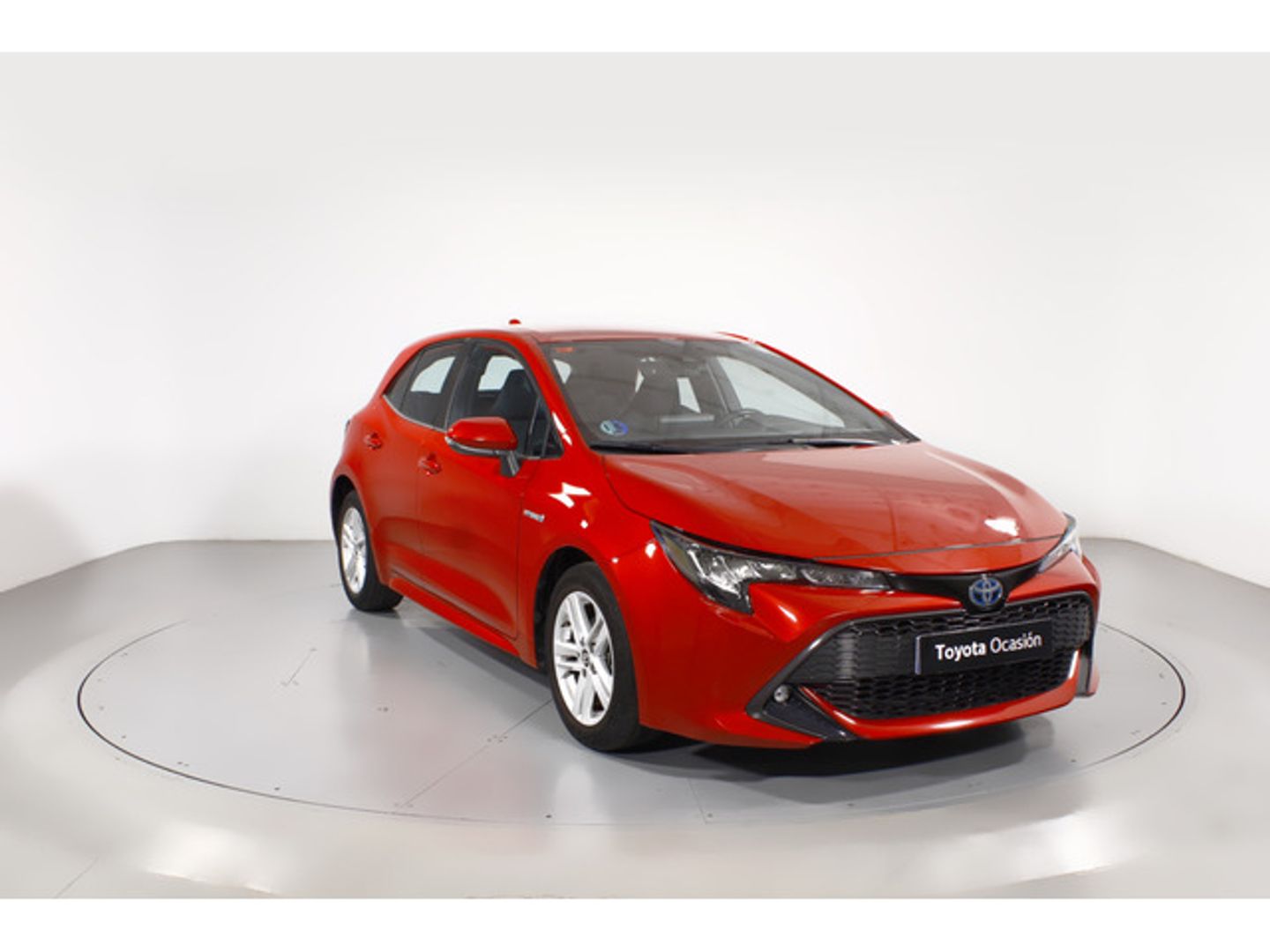 Toyota Corolla 1.8 125 Híbrido Active Tech E-CVT 90 kW (122 CV) Rojo Compact
