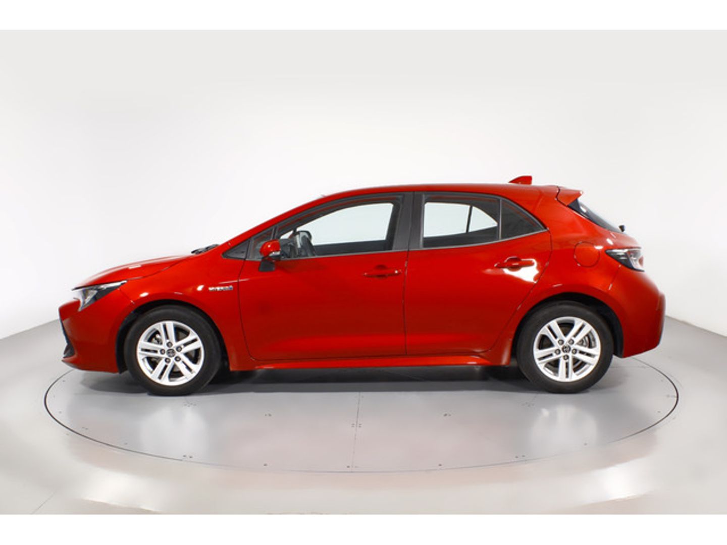 Toyota Corolla 1.8 125 Híbrido Active Tech E-CVT 90 kW (122 CV)