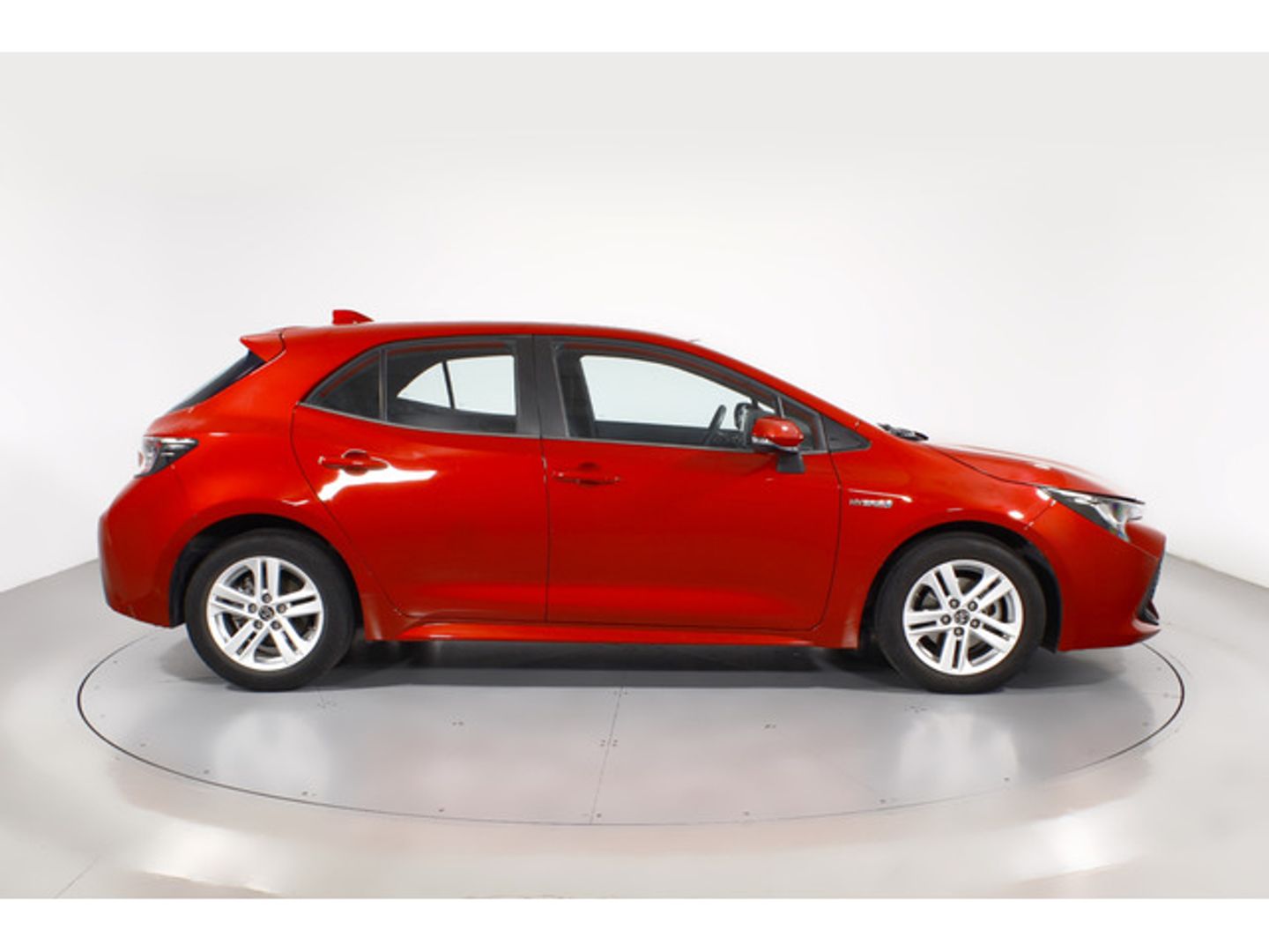 Toyota Corolla 1.8 125 Híbrido Active Tech E-CVT 90 kW (122 CV)