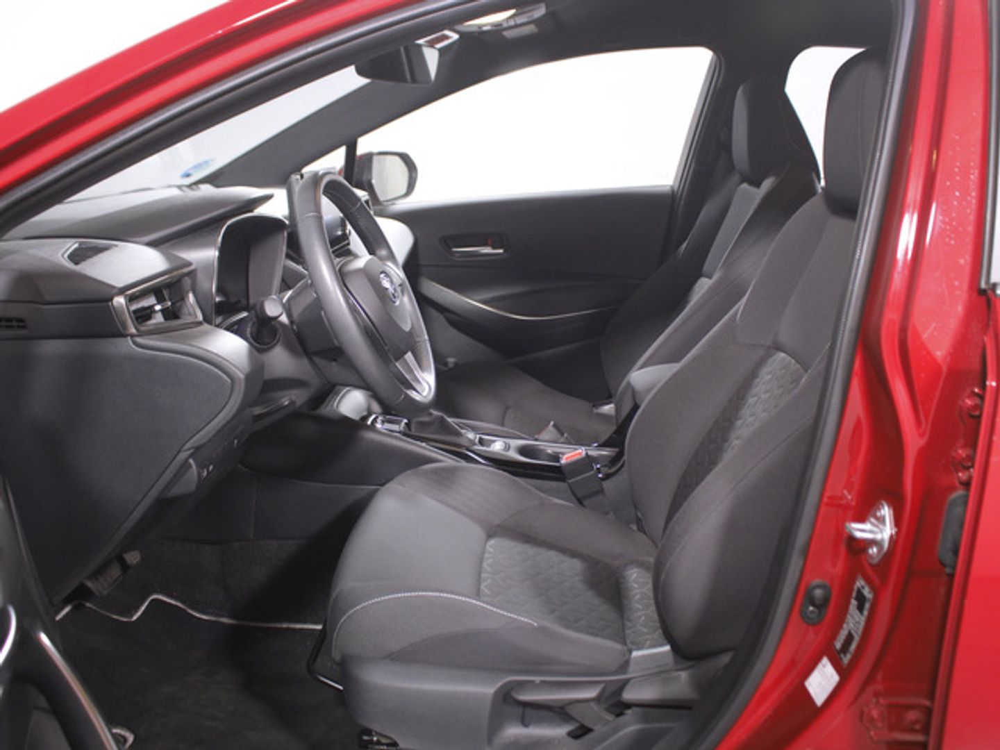 Toyota Corolla 1.8 125 Híbrido Active Tech E-CVT 90 kW (122 CV)
