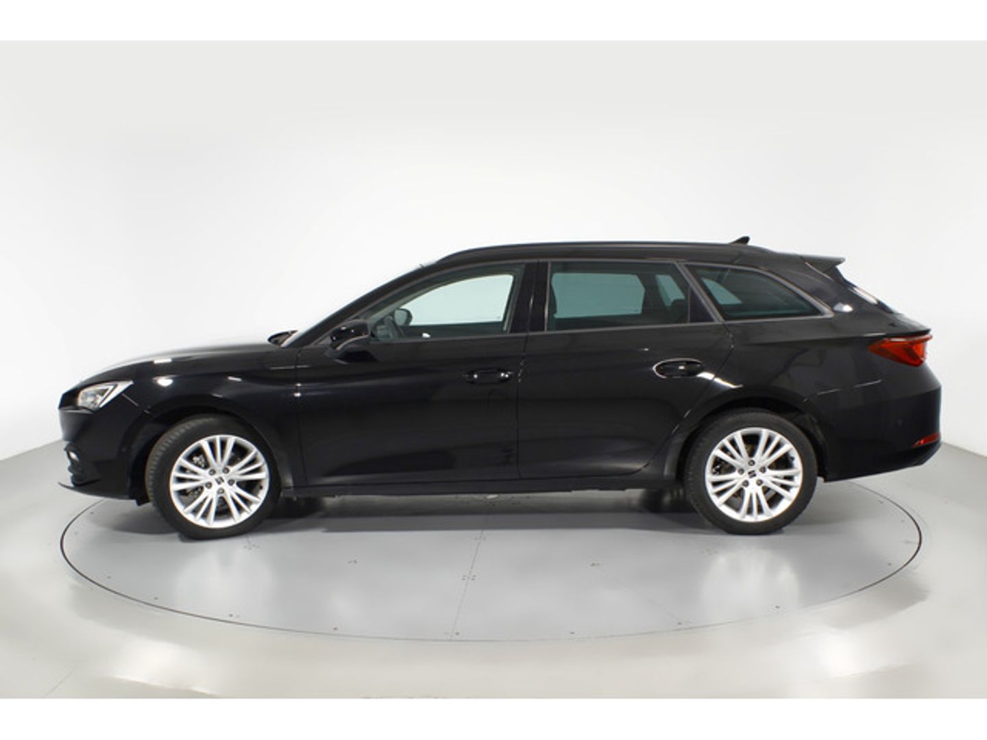 SEAT Leon ST 1.5 eTSI Style Special Edition Vision DSG 110 kW (150 CV)