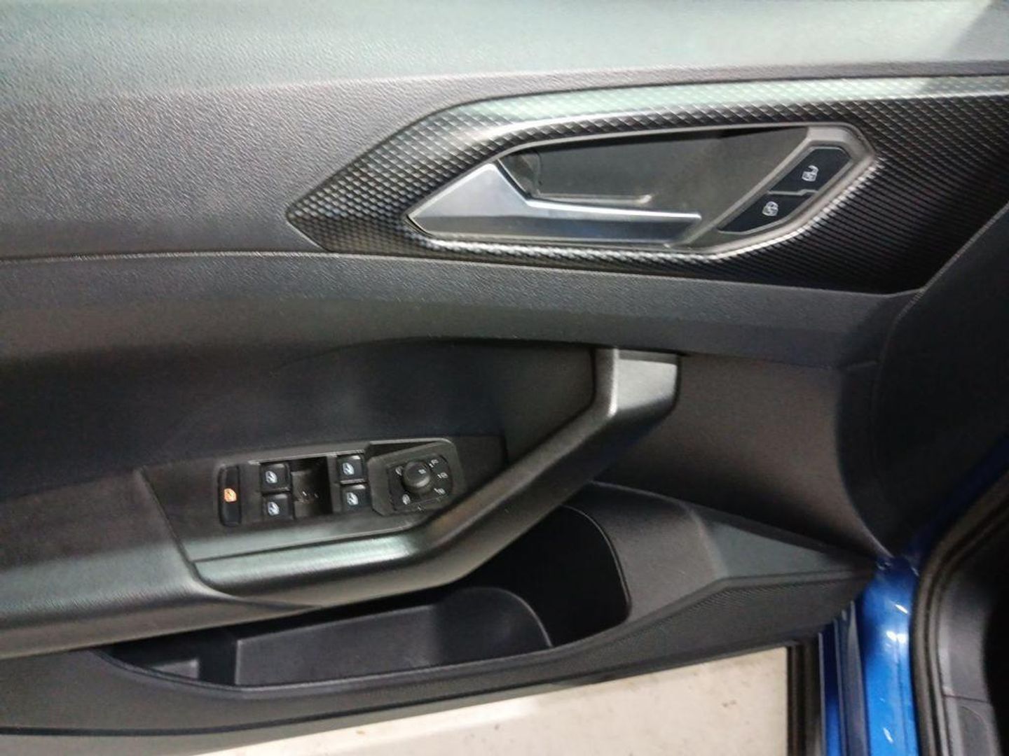 Volkswagen T-Cross Advance 1.0 TSI 70 kW (95 CV)