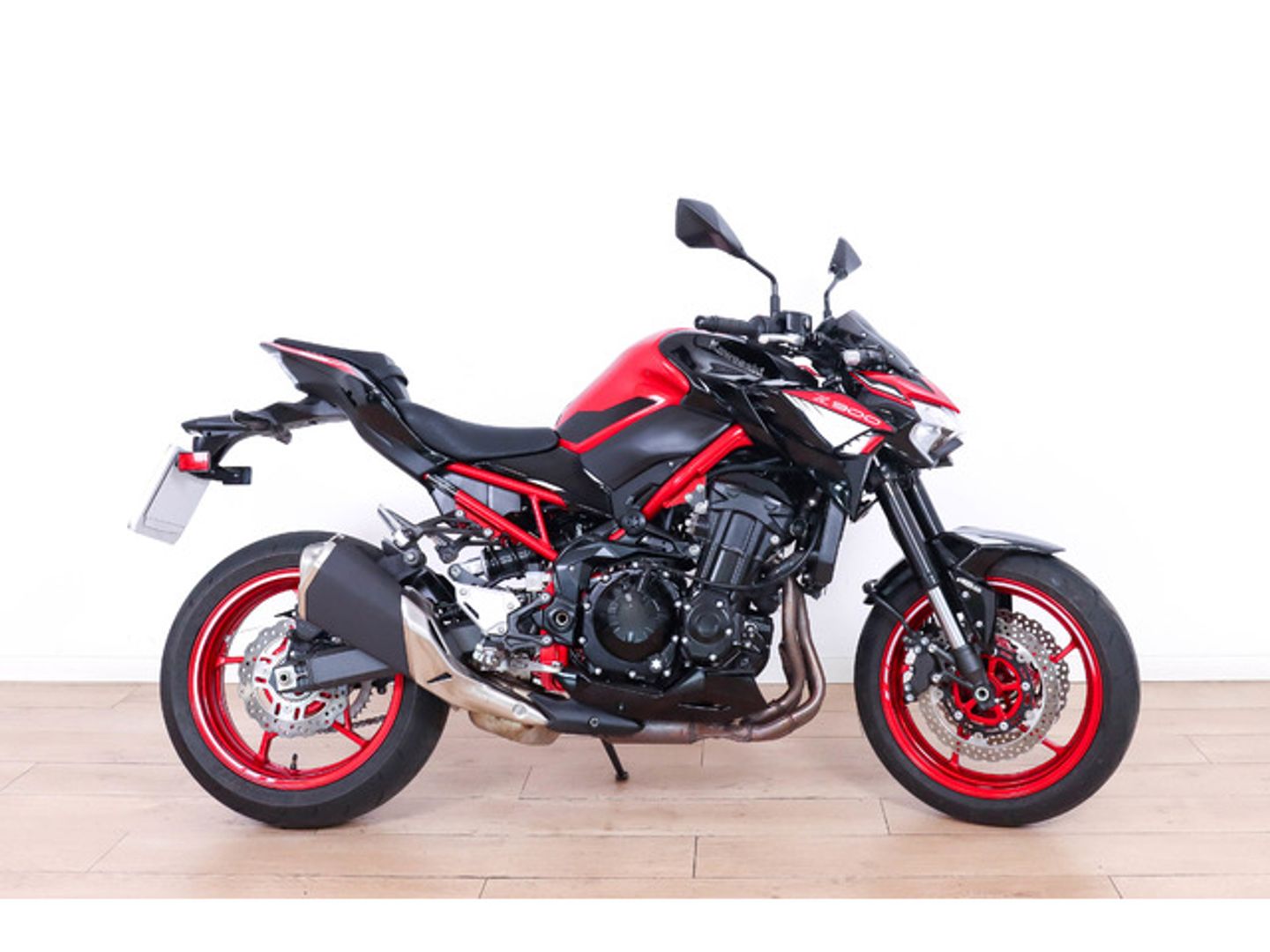 Kawasaki Z900/A2 Rojo Motorcycle