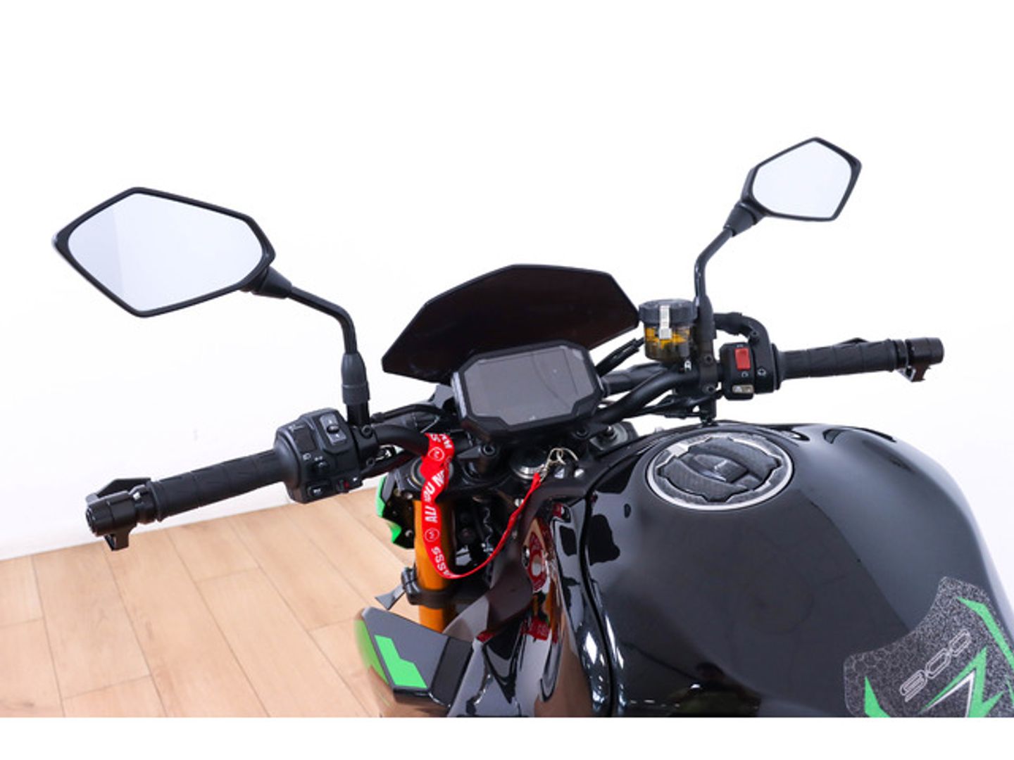Kawasaki Z900