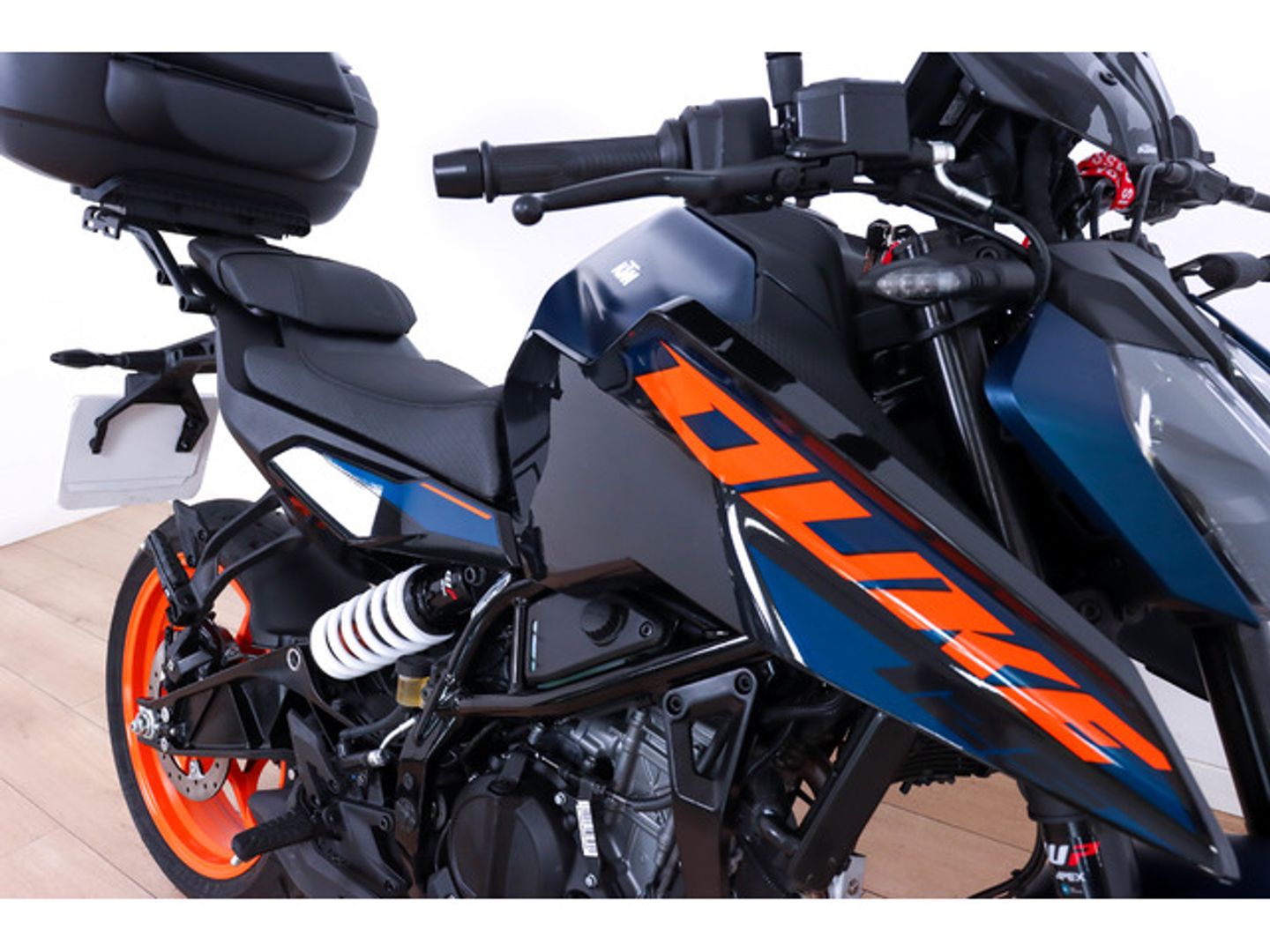 KTM Duke 125