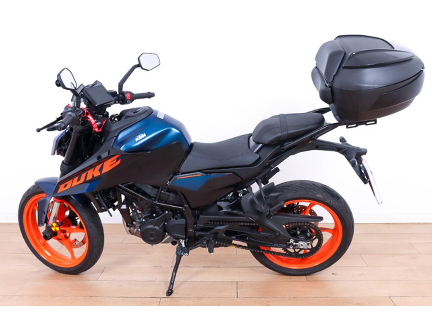 KTM Duke 125