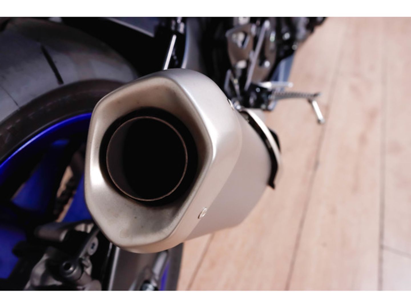 Yamaha YZF-R 1