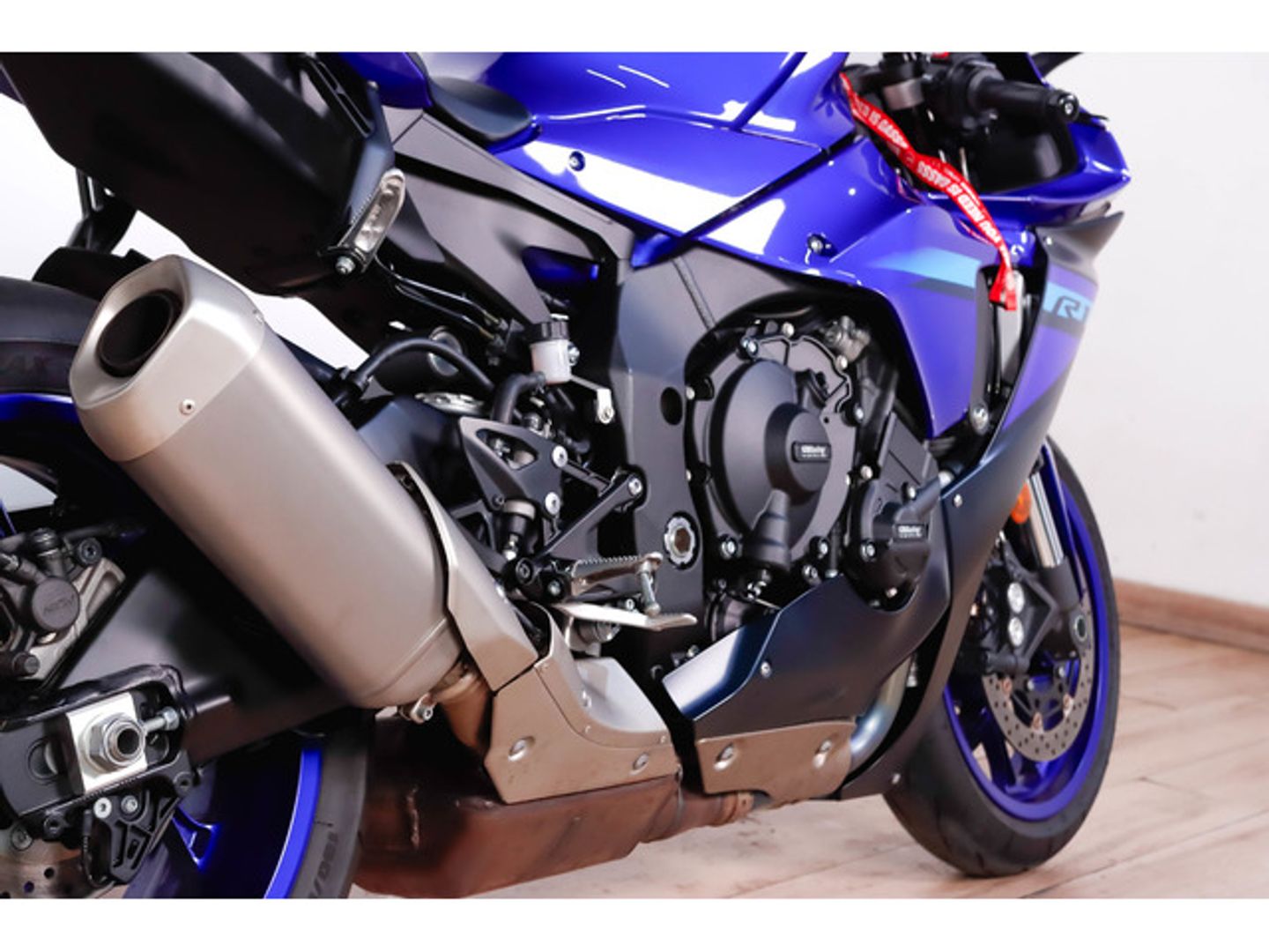 Yamaha YZF-R 1