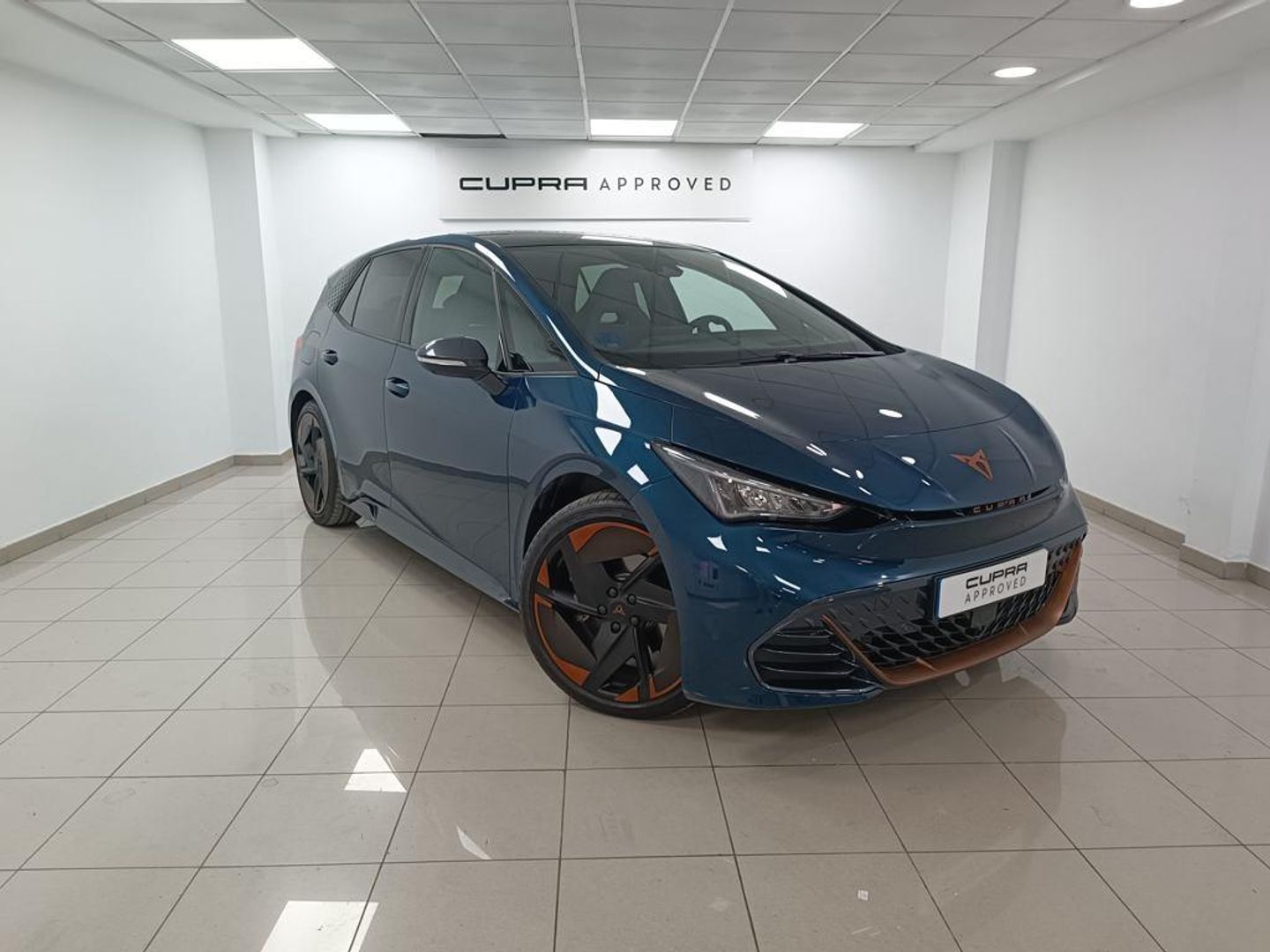 CUPRA Born 62 kWh 150 kW (204 CV) Azul Sedan