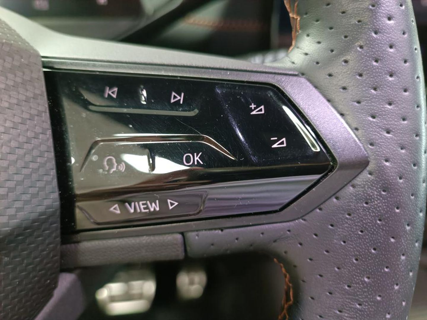 CUPRA Born 62 kWh 150 kW (204 CV)