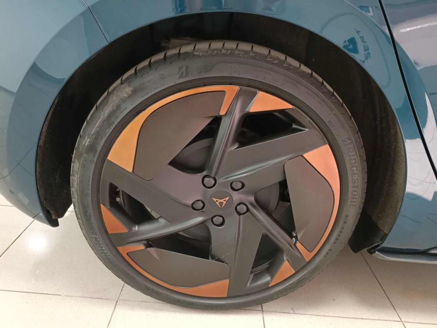 CUPRA Born 62 kWh 150 kW (204 CV)