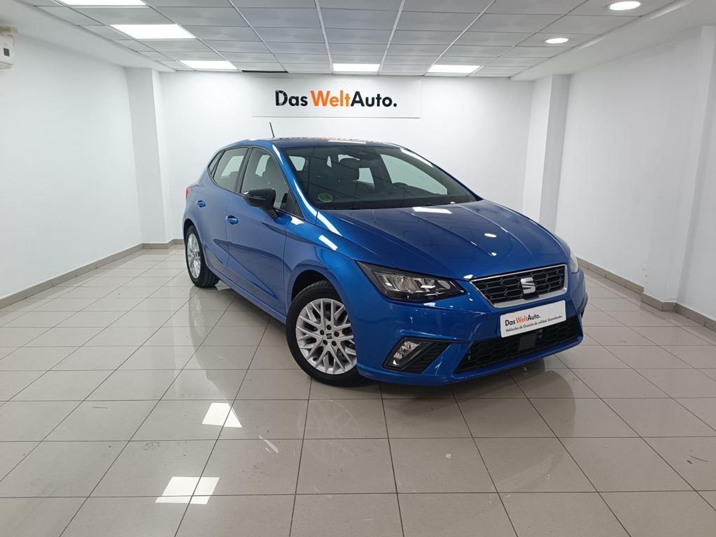 SEAT Ibiza 1.0 TSI S&S FR XS 81 kW (110 CV) Azul Compact