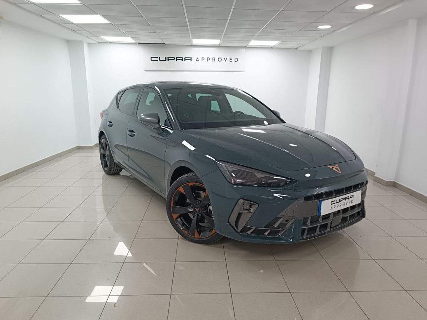 CUPRA León 1.5 eTSI DSG 110 kW (150 CV) Azul Sedan