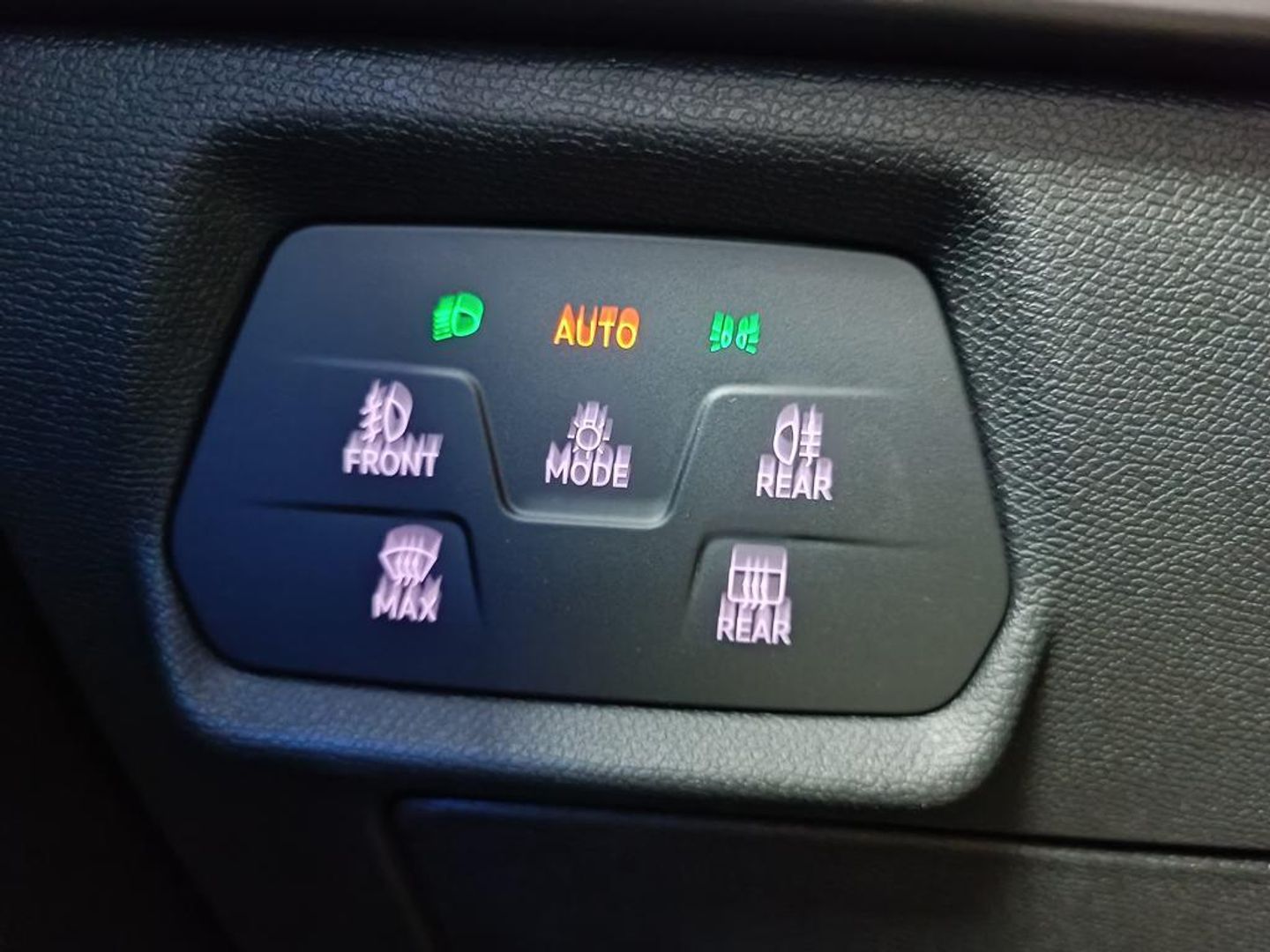 CUPRA León 1.5 eTSI DSG 110 kW (150 CV)