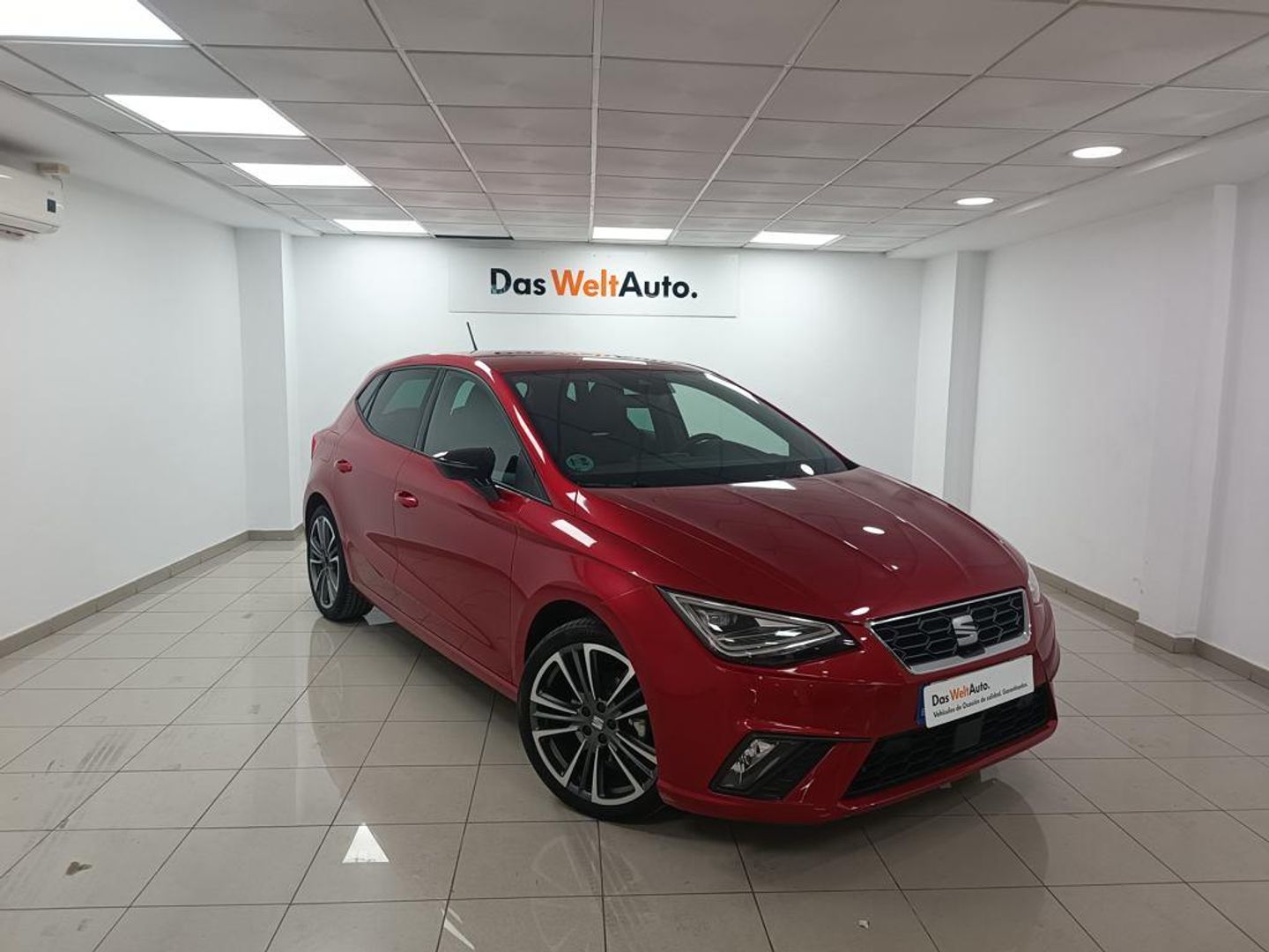 SEAT Ibiza 1.5 TSI S&S FR XS DSG 110 kW (150 CV) Rojo Sedan