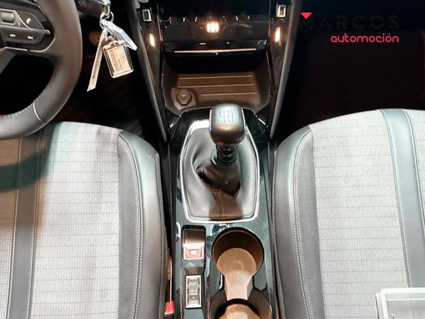 Peugeot 208 PureTech 100 Allure 75 kW (100 CV)