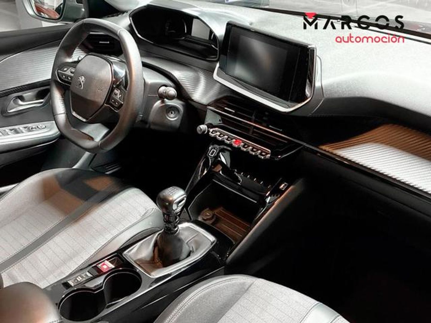 Peugeot 208 PureTech 100 Allure 75 kW (100 CV)