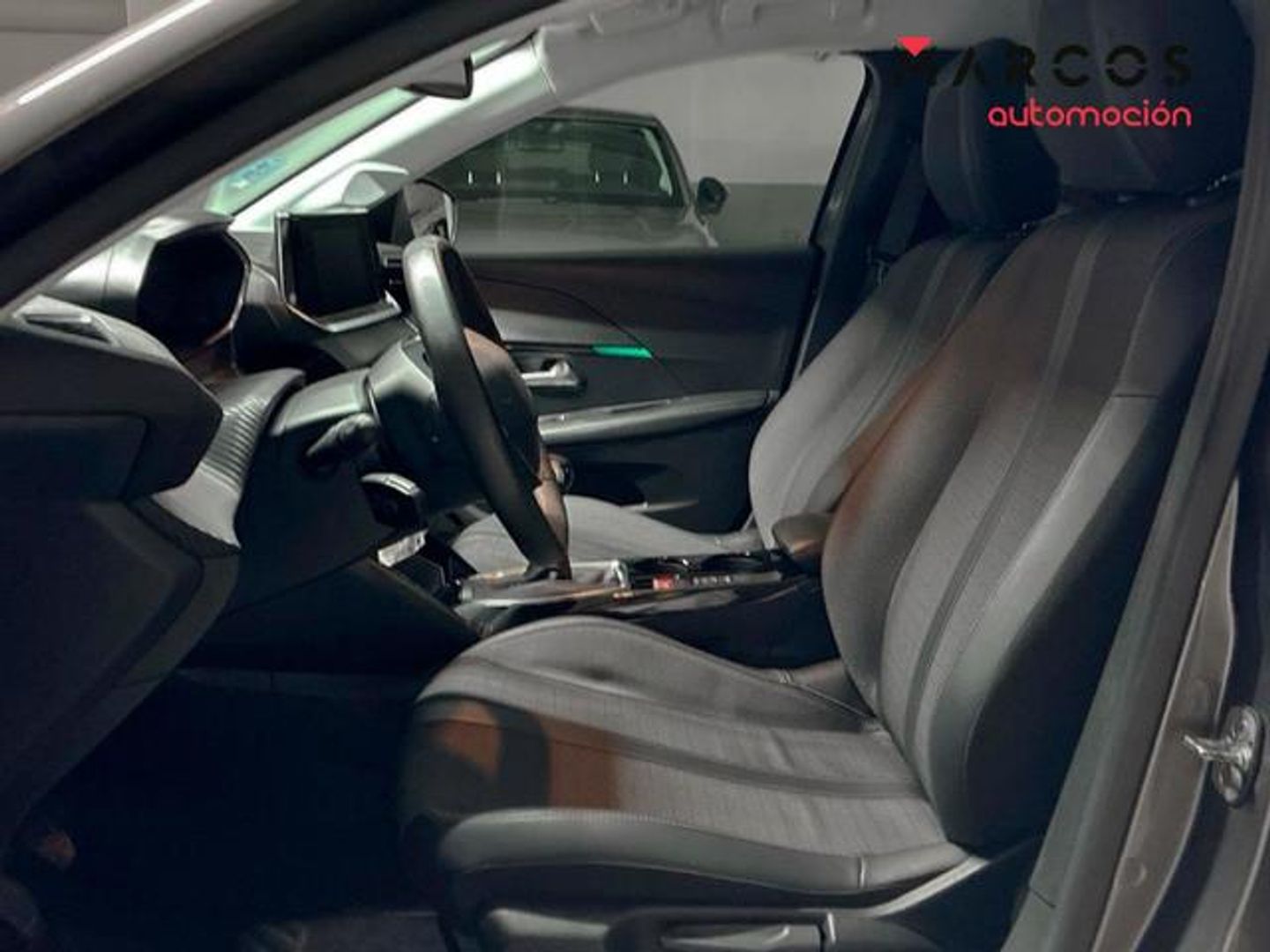 Peugeot 208 PureTech 100 Allure 75 kW (100 CV)