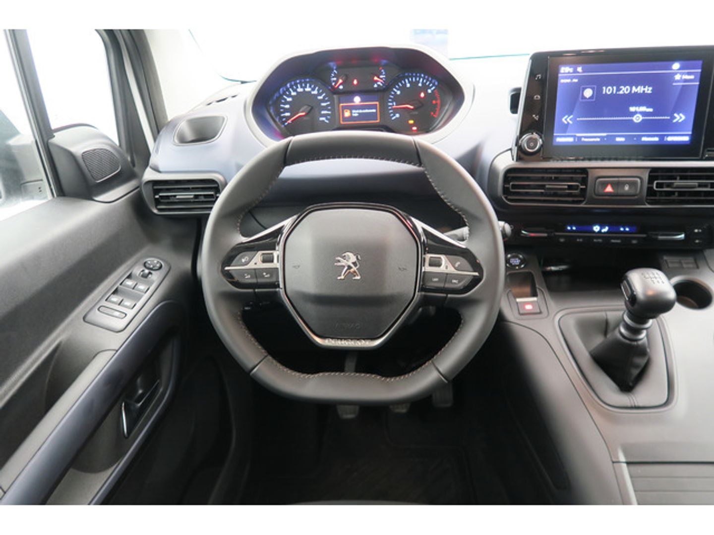 Peugeot Rifter BlueHDi 100 Allure Business Standard 73 kW (100 CV)