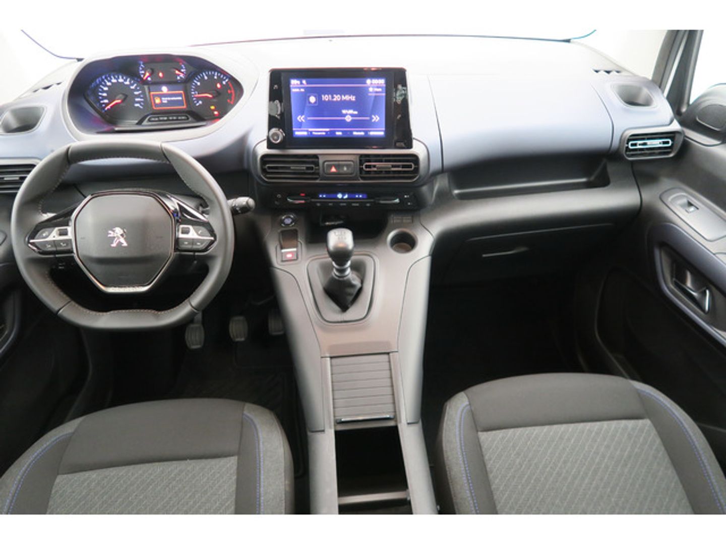 Peugeot Rifter BlueHDi 100 Allure Business Standard 73 kW (100 CV)