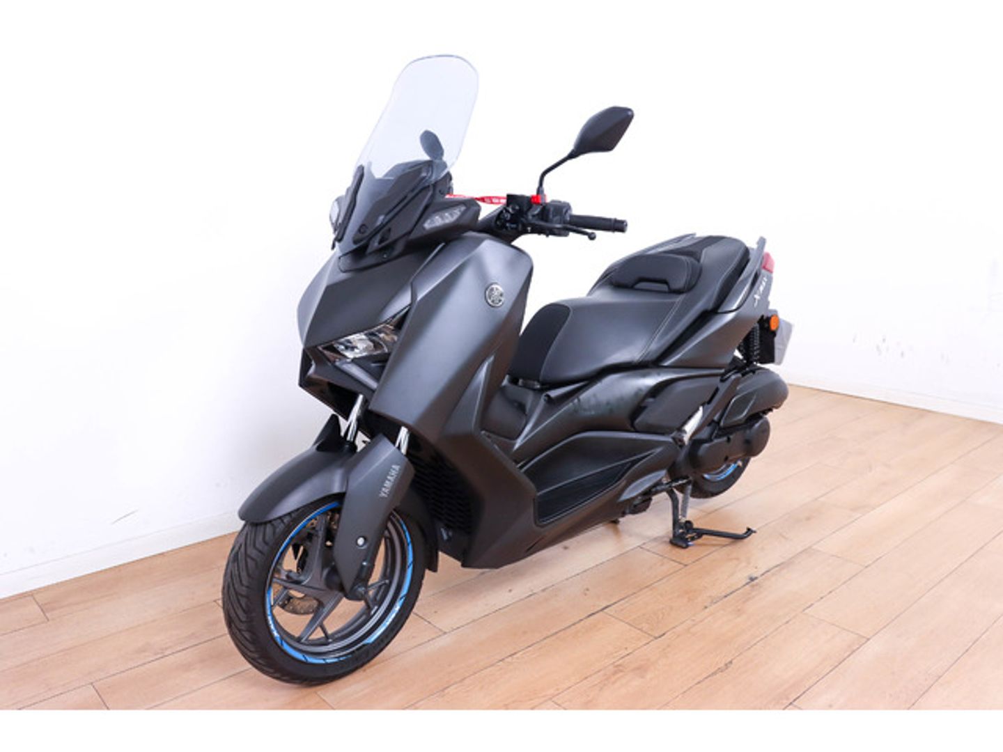Yamaha XMAX 125