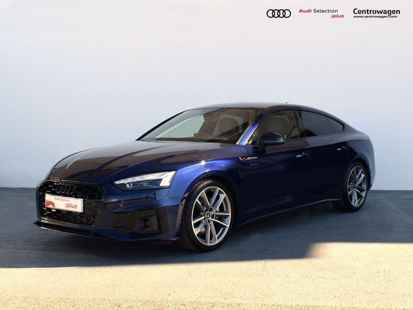 Audi A5 Sportback Black line 40 TFSI 150 kW (204 CV) S tronic Azul Sedan