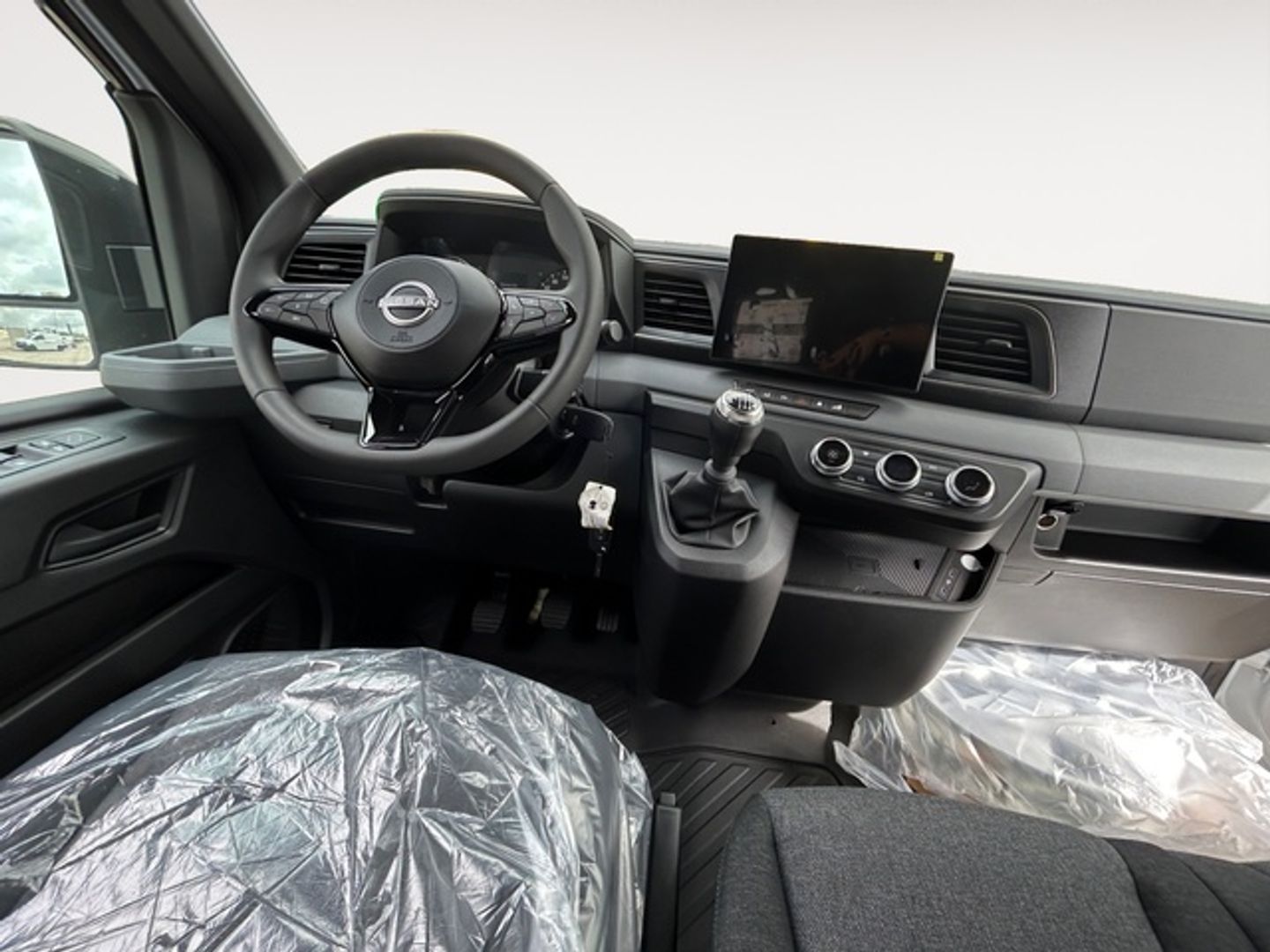 Nissan Interstar Furgon 2.3 dCi N-Connecta L2H2 3,5 T FWD 96 kW (130 CV)