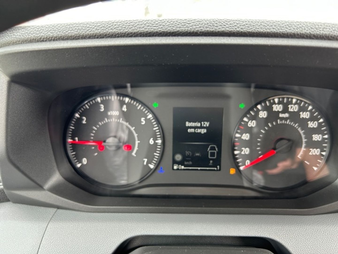 Nissan Interstar Furgon 2.3 dCi N-Connecta L2H2 3,5 T FWD 96 kW (130 CV)