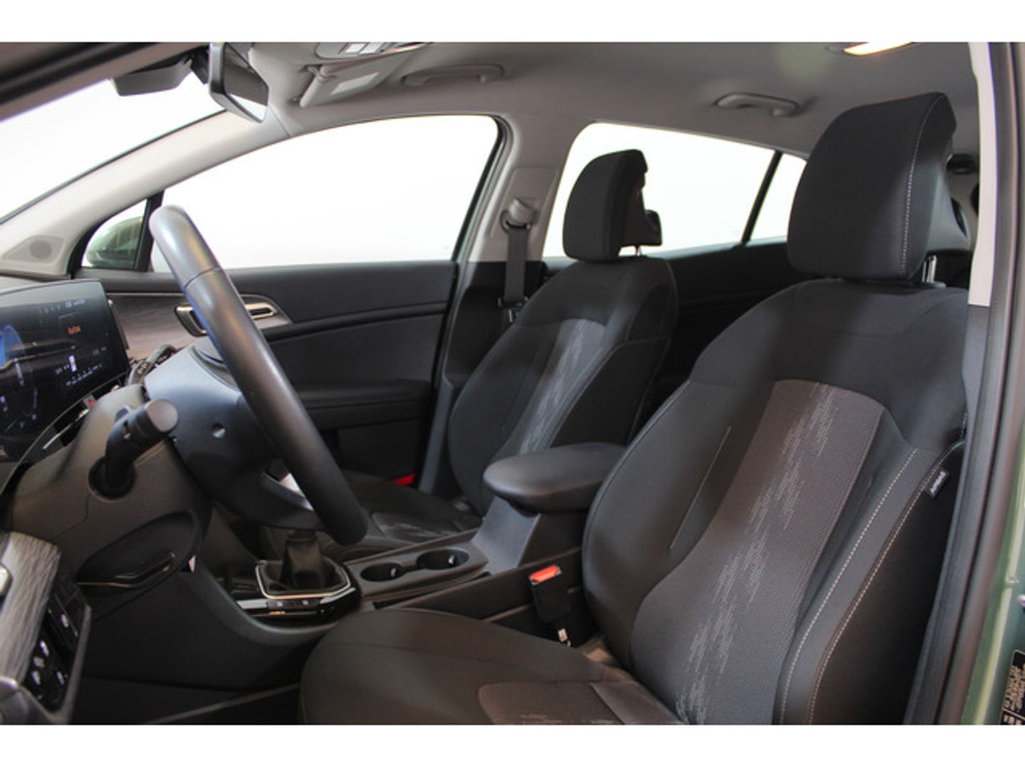 Kia Sportage 1.6 CRDi MHEV Drive 4x2 100 kW (136 CV)