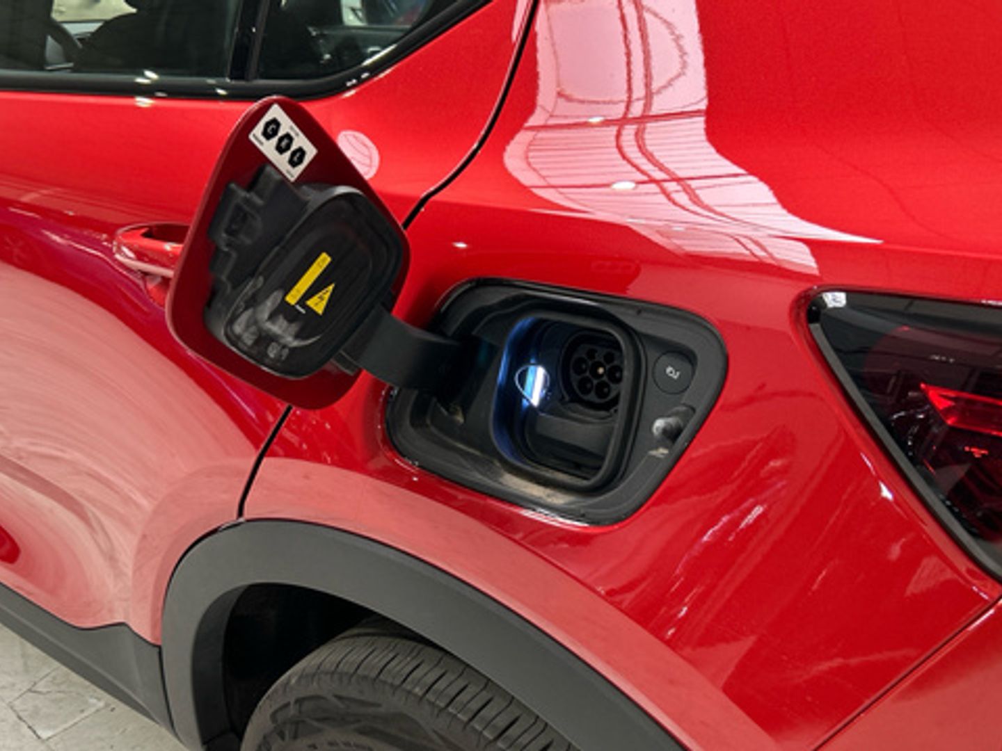 Volvo EC40 Recharge Single Extended Plus Auto 185 kW (252 CV)