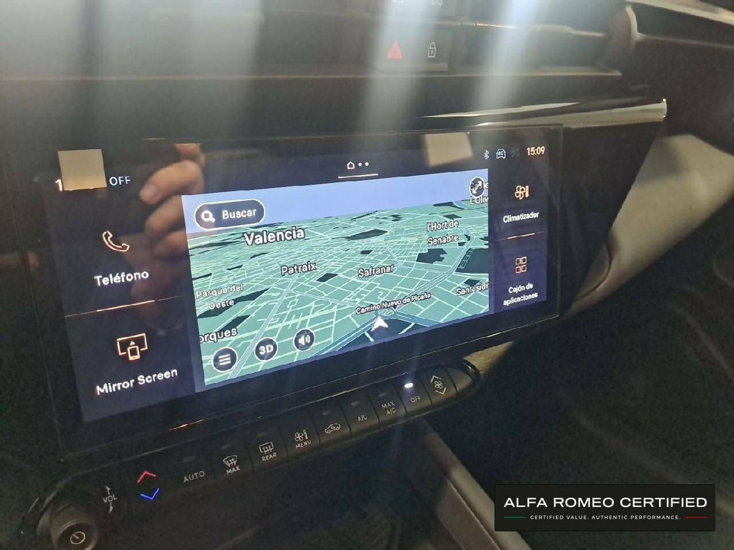 Alfa Romeo Junior 1.2 Ibrida 100 kW (136 CV)