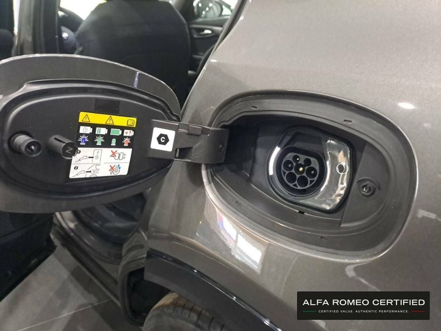 Alfa Romeo Tonale 1.3 Multi-air PHEV Sprint Q4 206 kW (280 CV)