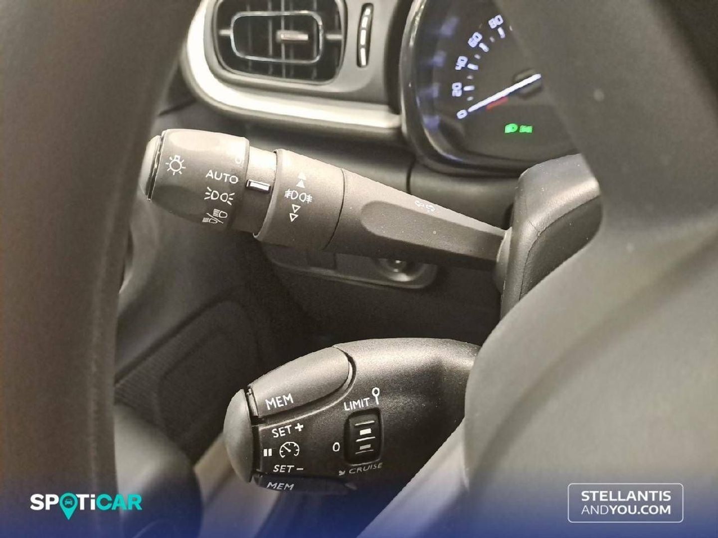 Citroen C3 BlueHDi 100 S&S Plus 75 kW (102 CV)