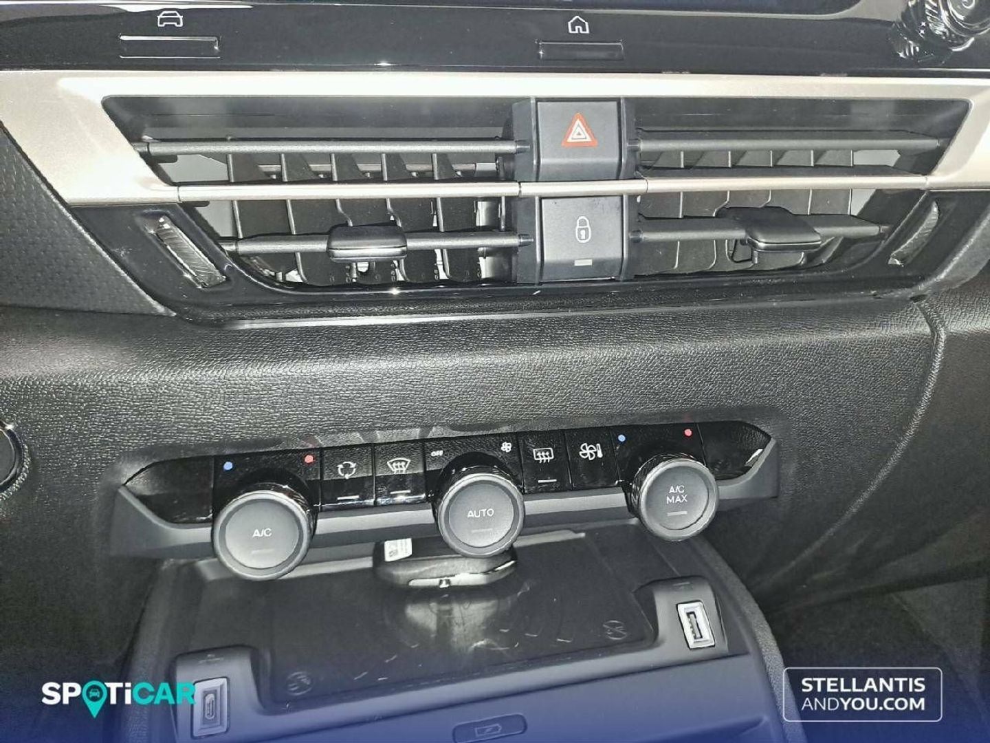 Citroen C4 Hybrid 136 e-DCS6 Max 100 kW (136 CV)