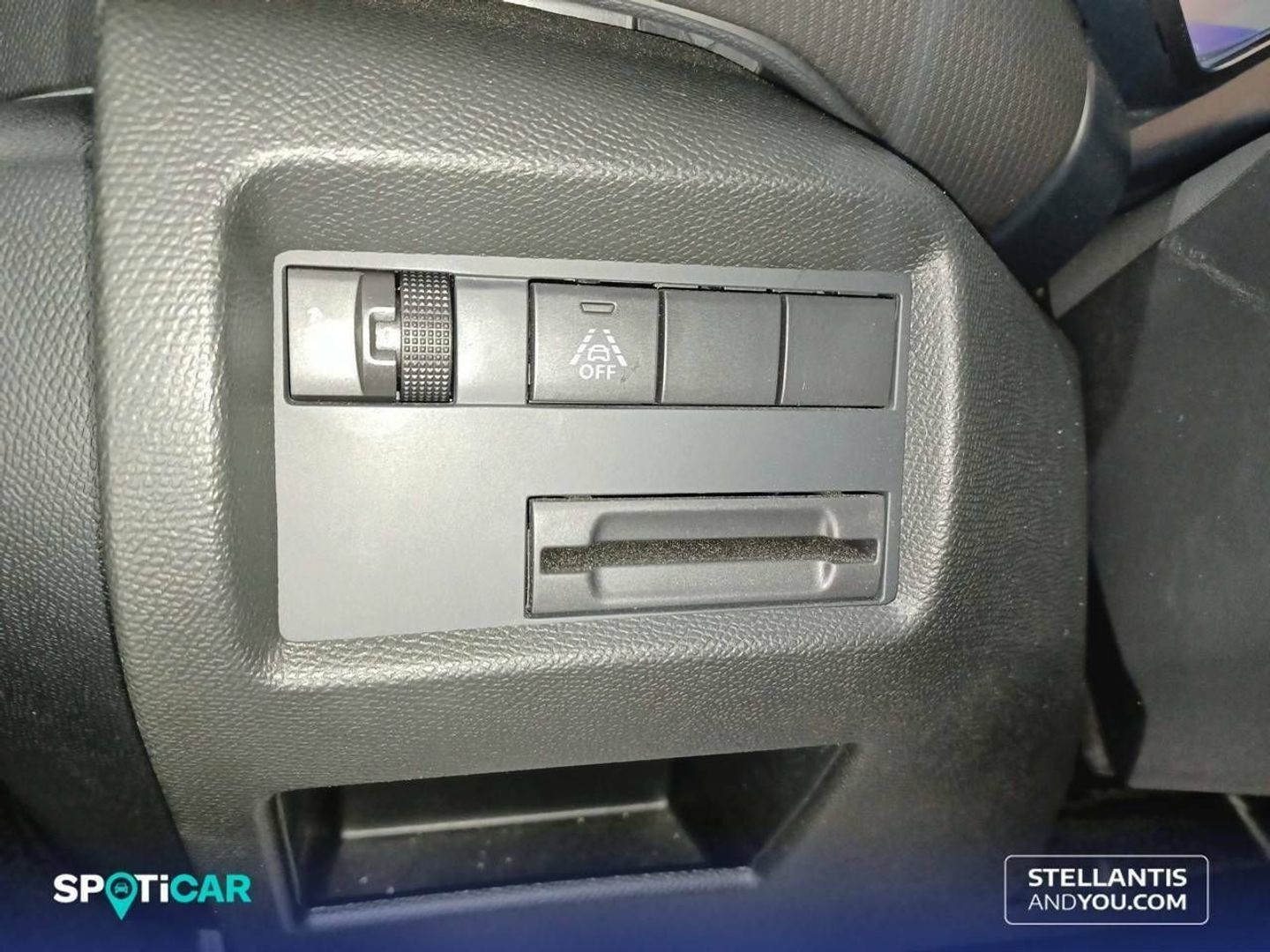 Citroen C5 Aircross BlueHDi 130 S&S Plus EAT8 96 kW (131 CV)