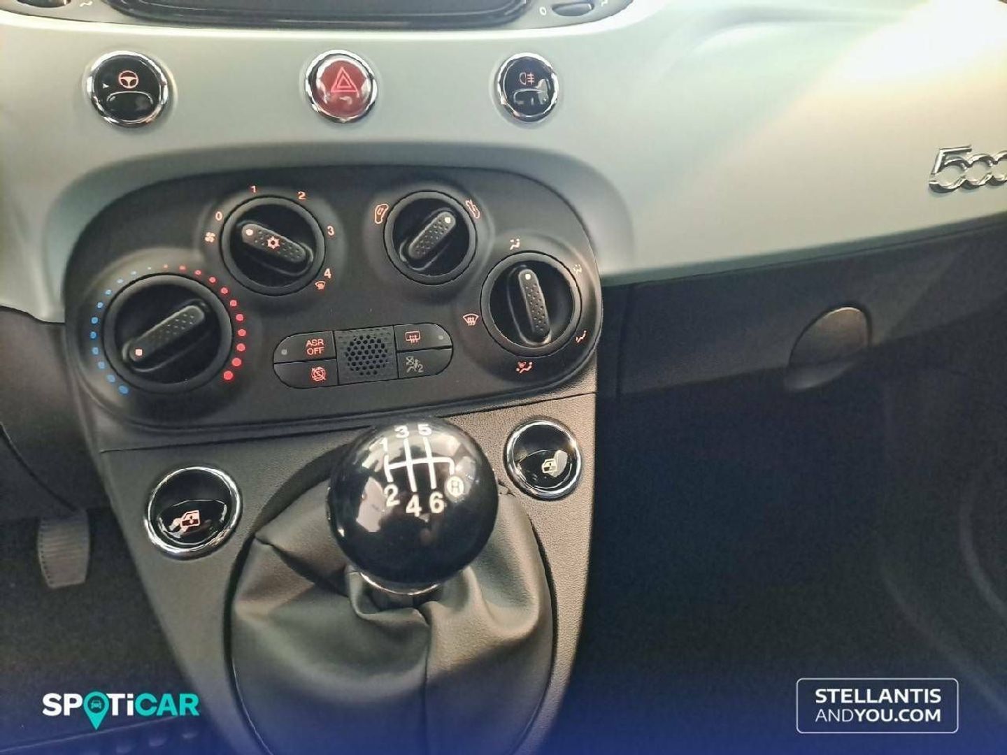 Fiat 500 1.0 Hybrid Club 51 kW (70 CV)