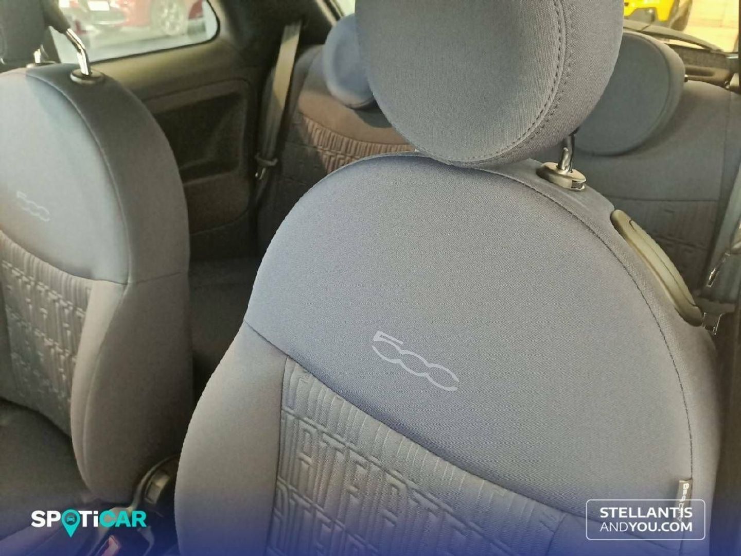 Fiat 500 1.0 Hybrid Club 51 kW (70 CV)