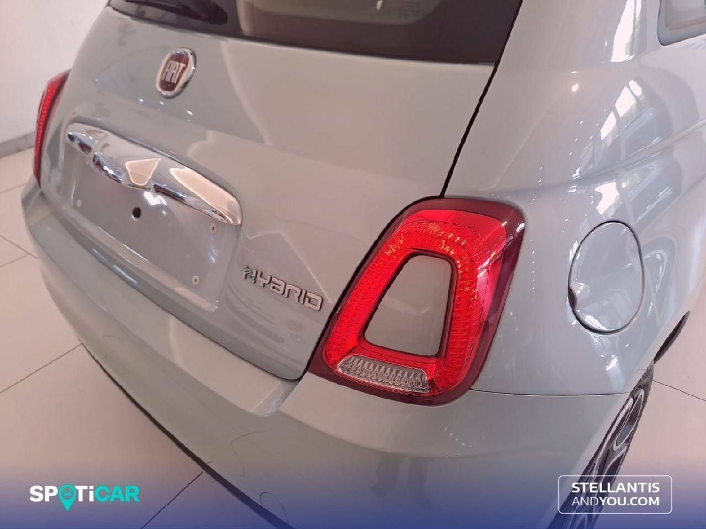 Fiat 500 1.0 Hybrid Club 51 kW (70 CV)