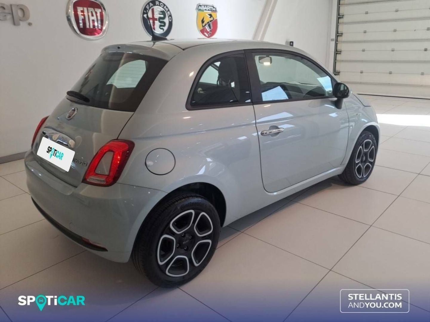 Fiat 500 1.0 Hybrid Club 51 kW (70 CV)