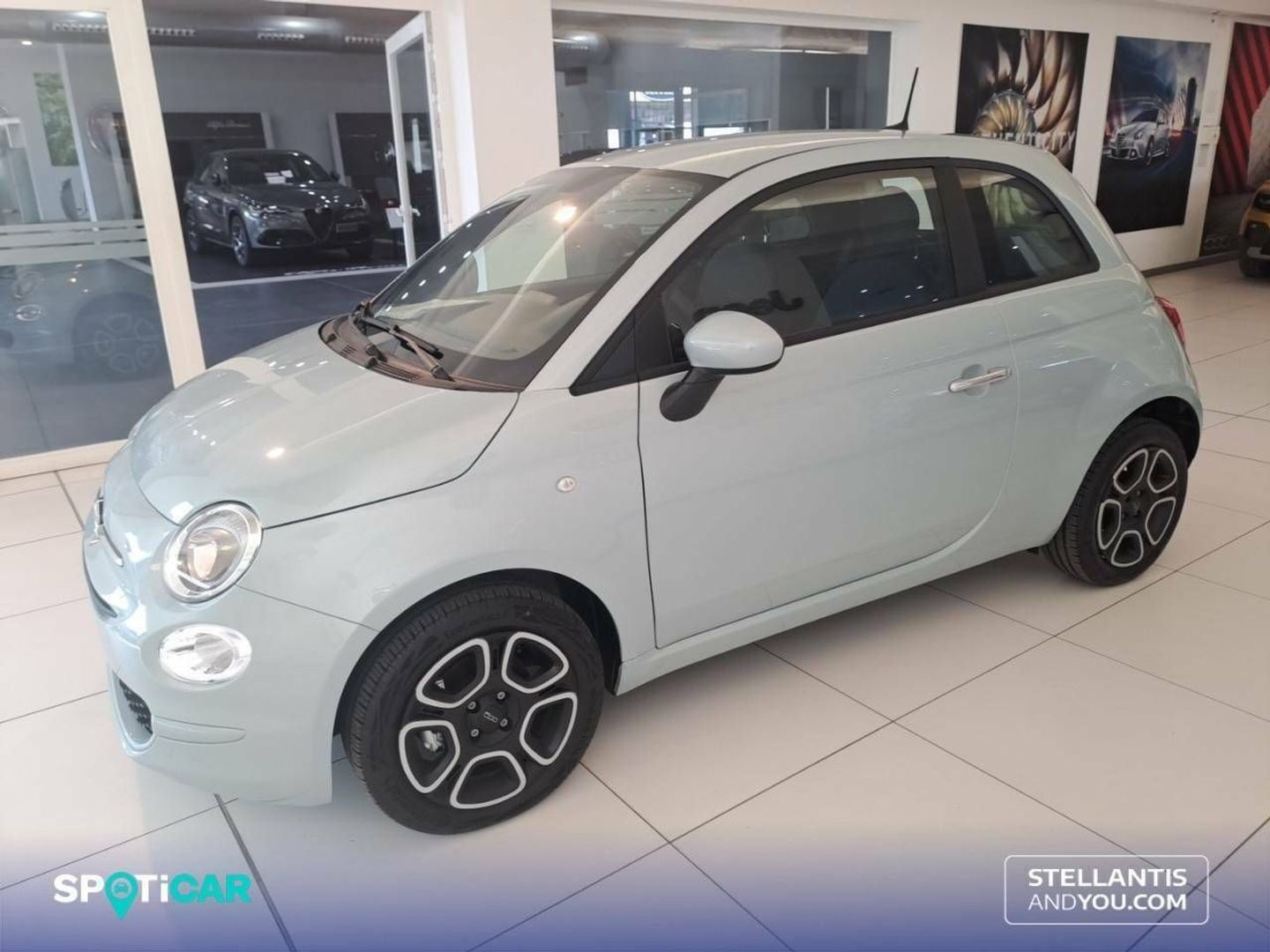 Fiat 500 1.0 Hybrid Club 51 kW (70 CV)